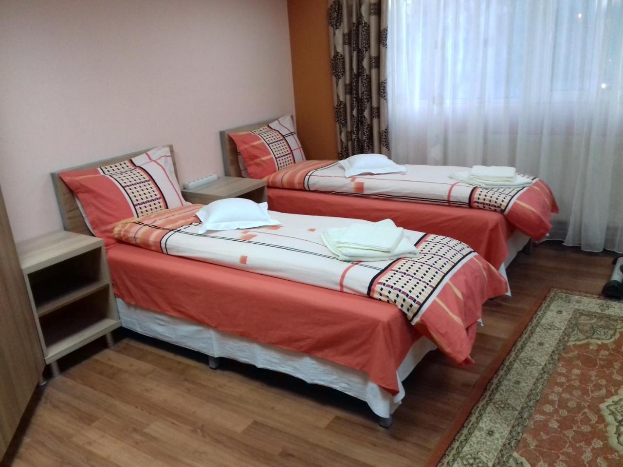 Hotel Casa Paul à Galaţi Extérieur photo